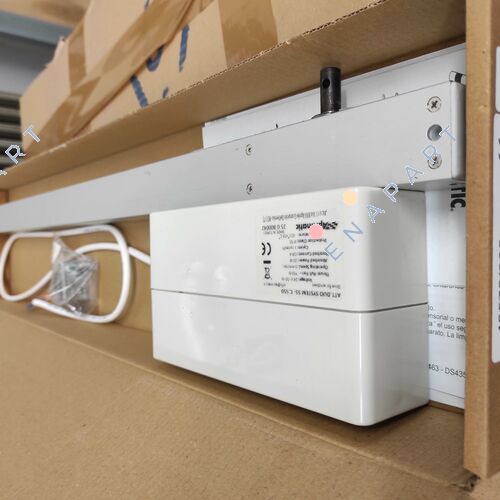 43573/002 ラックオペレーター