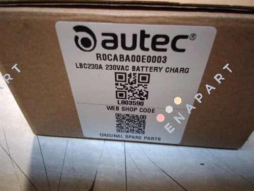 77062036 バッテリー充電器