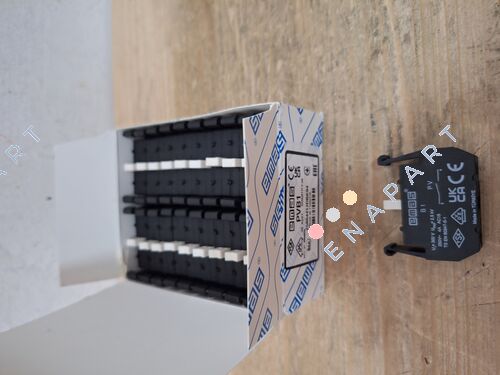 B1 コンタクトブロック