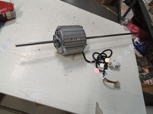 126B-5080/2 エンジン