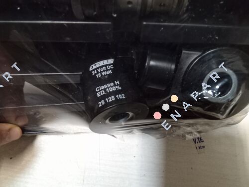 25 125 102 コイル