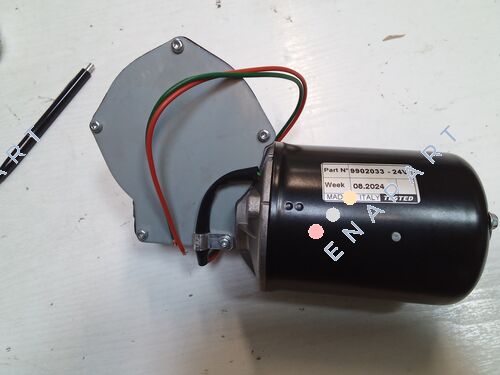 9902033 モーター