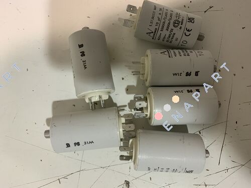 11093700 エンジン